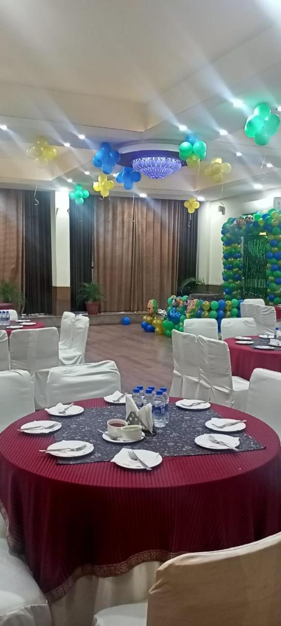 Mg Regency Hotel Baddi Buitenkant foto