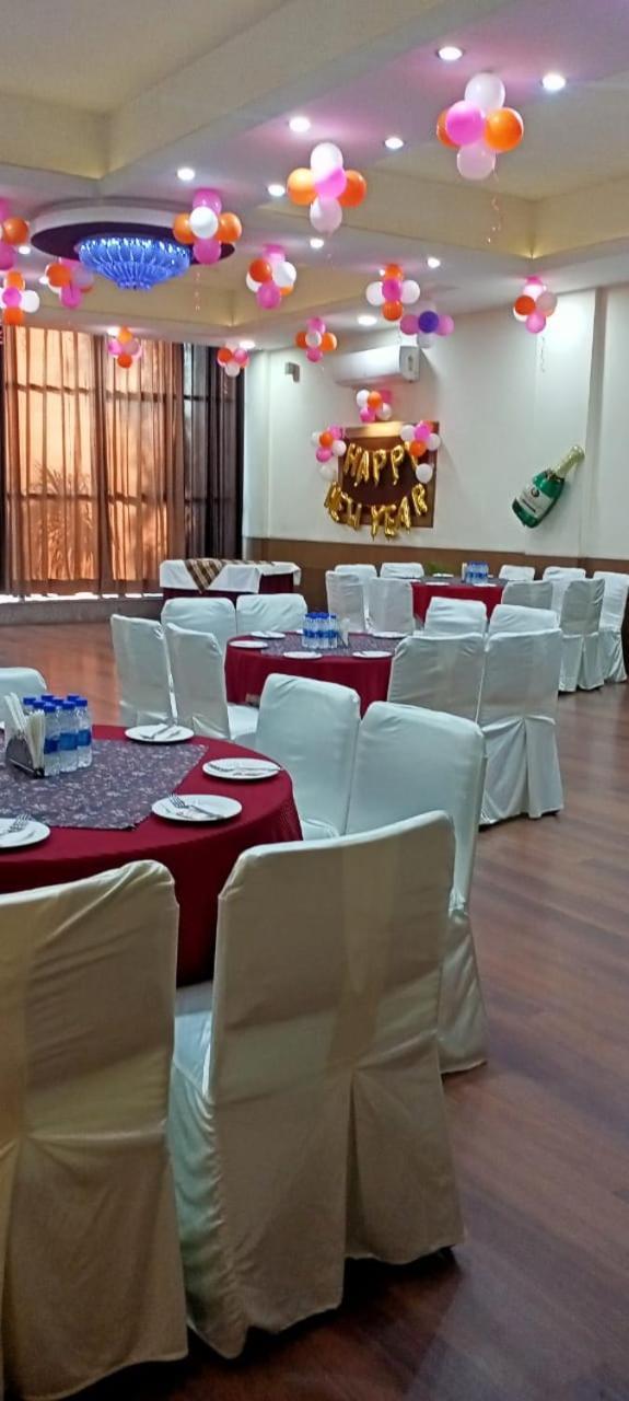 Mg Regency Hotel Baddi Buitenkant foto